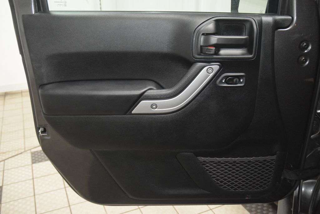 2017 Jeep Wrangler Unlimited Unlimited Rubicon - 23073667 - 43