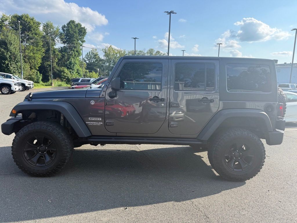 2017 Jeep Wrangler Unlimited Unlimited Rubicon - 23073667 - 4