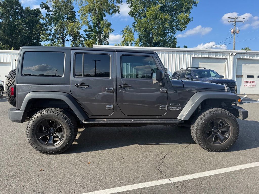 2017 Jeep Wrangler Unlimited Unlimited Rubicon - 23073667 - 5
