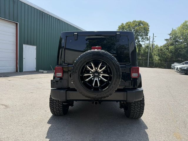 2017 Jeep Wrangler Unlimited UNLIMITED SAHARA MAX TOW PKG LIFTED W/20" MOTO METAL WHEELS  - 23067580 - 5
