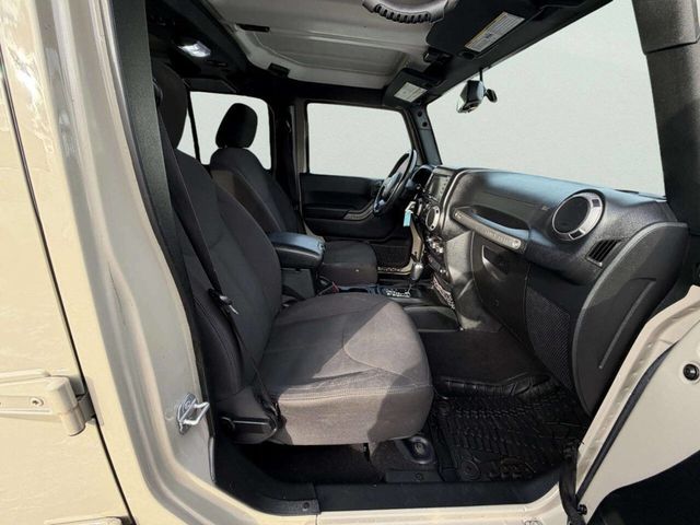 2017 Jeep Wrangler Unlimited Willys Wheeler 4x4 - 22972327 - 25