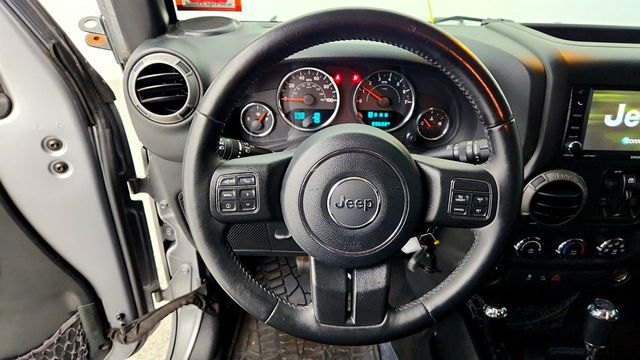 2017 Jeep Wrangler Unlimited Willys Wheeler 4x4 Black 3 Piece Hard Top & Upgraded Radio - 23025743 - 12