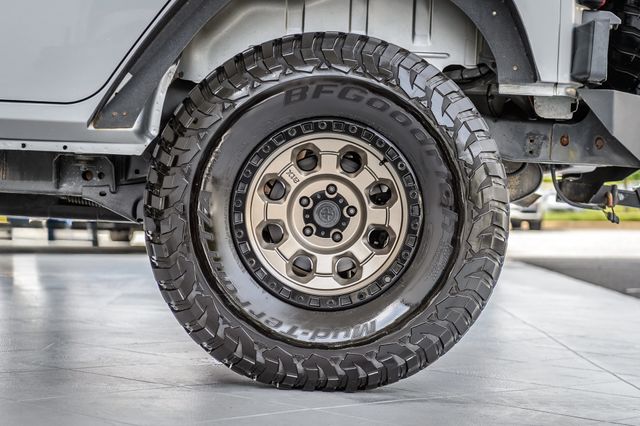 2017 Jeep Wrangler Unlimited WRANGLER UNLIMITED WHEELS BUMPERS LIFTED MUST SEE - 23033359 - 12
