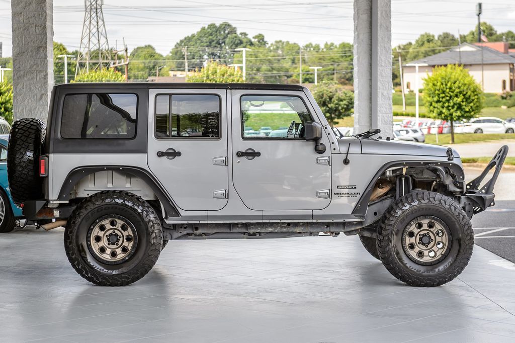 2017 Jeep Wrangler Unlimited WRANGLER UNLIMITED WHEELS BUMPERS LIFTED MUST SEE - 23033359 - 48