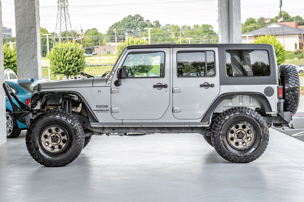 2017 Jeep Wrangler Unlimited WRANGLER UNLIMITED WHEELS BUMPERS LIFTED MUST SEE - 23033359 - 49