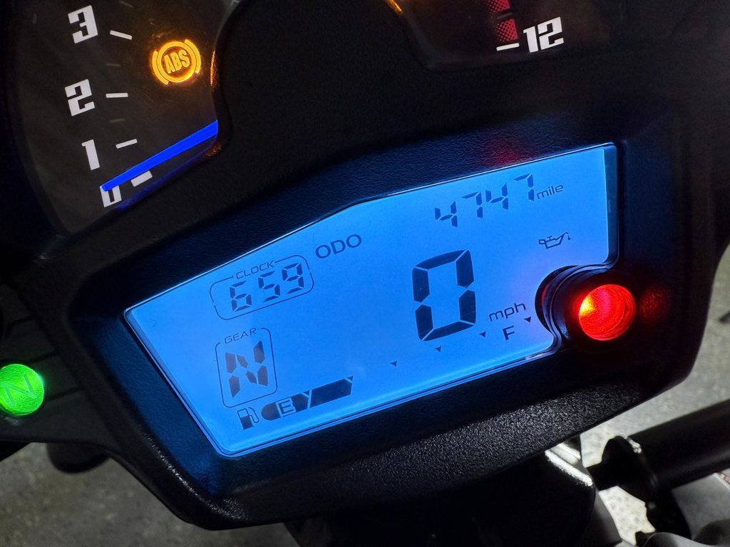2017 Kawasaki Vulcan S ABS LOW MILES! - 22901392 - 12