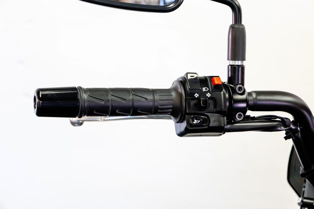 2017 KAWASAKI VULCAN S ABS CAFE 650 1-OWNER LOW MILES!!! - 22987820 - 9