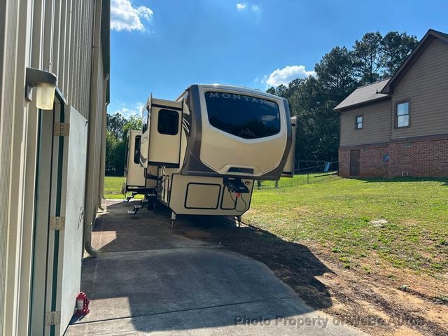 2017 Keystone Montana 3711FL - 23026440 - 6