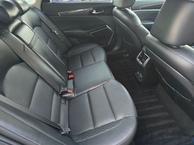 2017 Kia Cadenza Limited Sedan - 23070848 - 16