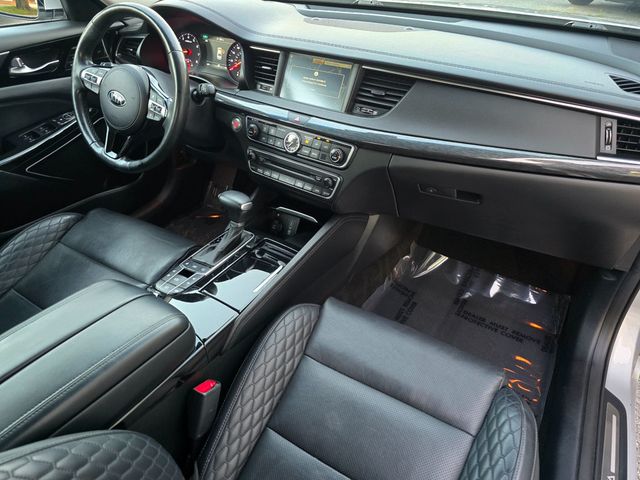 2017 Kia Cadenza Limited Sedan - 23070848 - 19