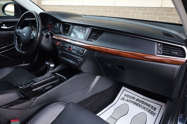 2017 Kia Cadenza Premium - 23063560 - 25