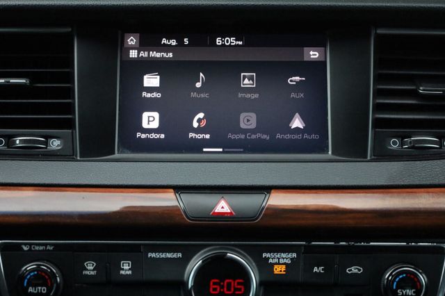 2017 Kia Cadenza Premium - 23063560 - 35