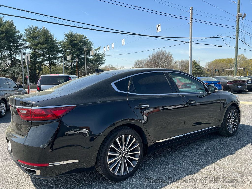2017 Kia Cadenza Premium Sedan - 22809563 - 3