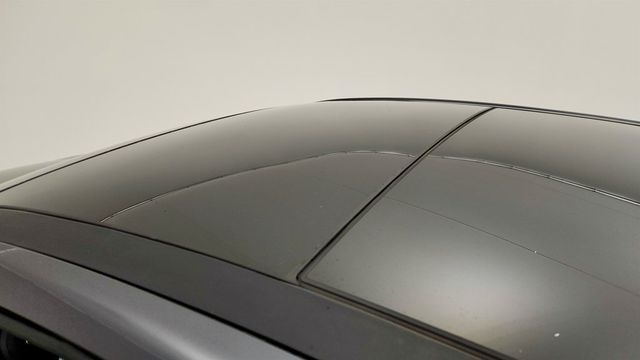 2017 Kia Cadenza Premium Sedan w/ Luxury Package & Panoramic Sunroof - 23004617 - 9