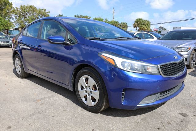 2017 KIA FORTE LX - 22761348 - 4