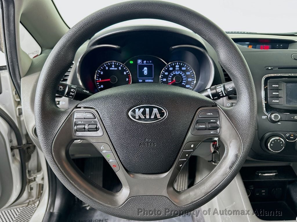 2017 Kia Forte LX - 22579728 - 10