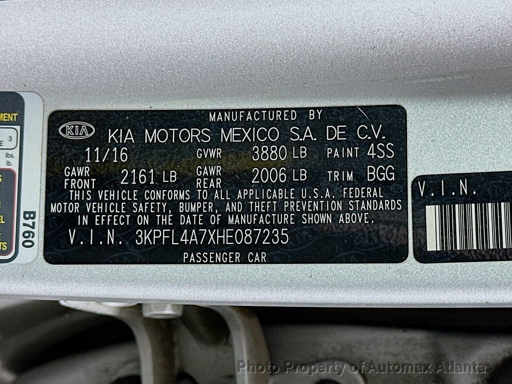 2017 Kia Forte LX - 22579728 - 32