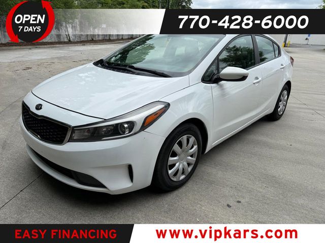 2017 Kia Forte LX AT's photo