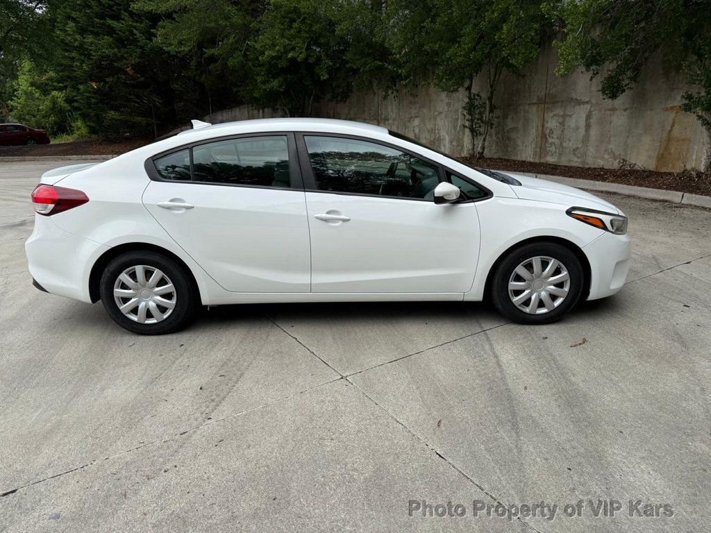 2017 Kia Forte LX Automatic - 23031847 - 3