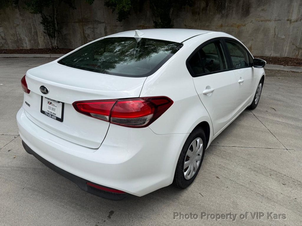 2017 Kia Forte LX Automatic - 23031847 - 4