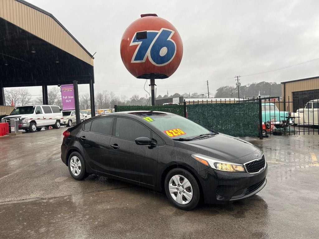 2017 Kia Forte LX Automatic - 22970088 | Video 1