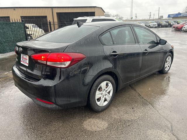 2017 Kia Forte LX Automatic - 22970088 - 3