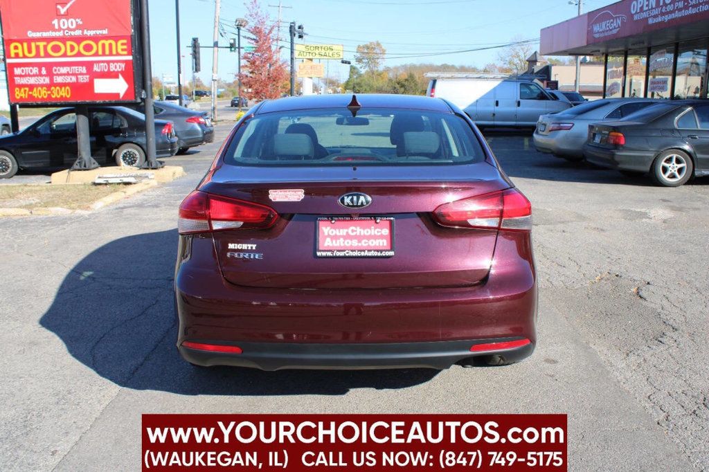 2017 Kia Forte LX Automatic - 22647191 - 5