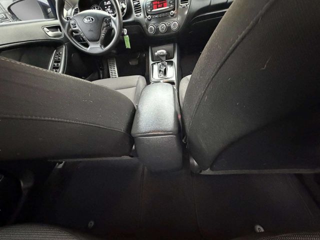 2017 Kia Forte LX Automatic - 22962411 - 18