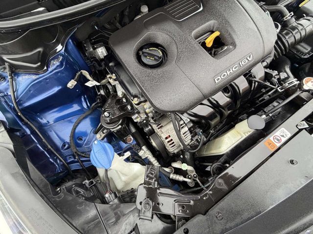 2017 Kia Forte LX Automatic - 22962411 - 22