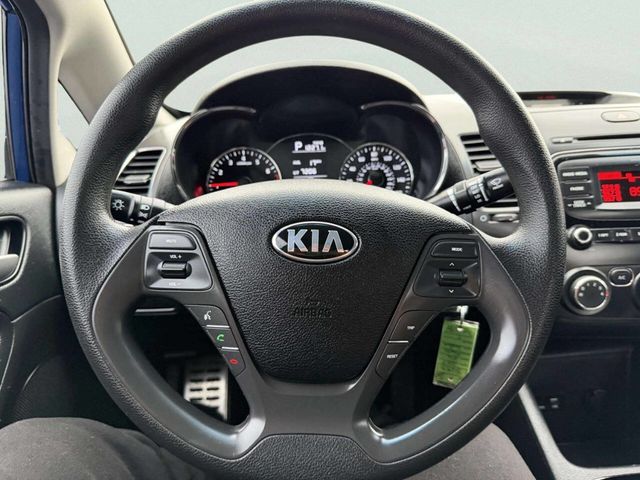 2017 Kia Forte LX Automatic - 22962411 - 27