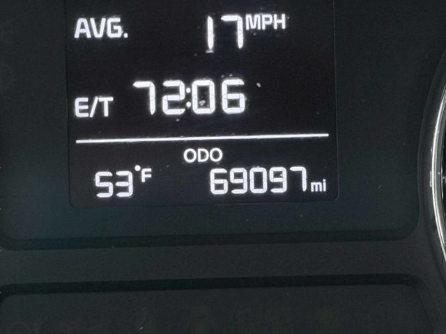 2017 Kia Forte LX Automatic - 22962411 - 33