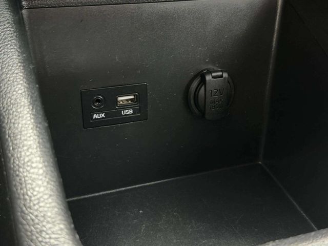 2017 Kia Forte LX Automatic - 22962411 - 40