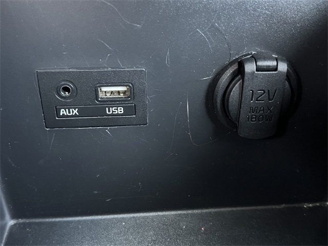 2017 Kia Forte LX Base photo 21