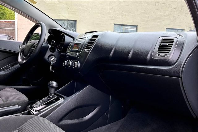 2017 Kia Forte LX Automatic - 22957986 - 11