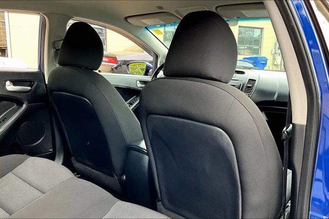 2017 Kia Forte LX Automatic - 22957986 - 14