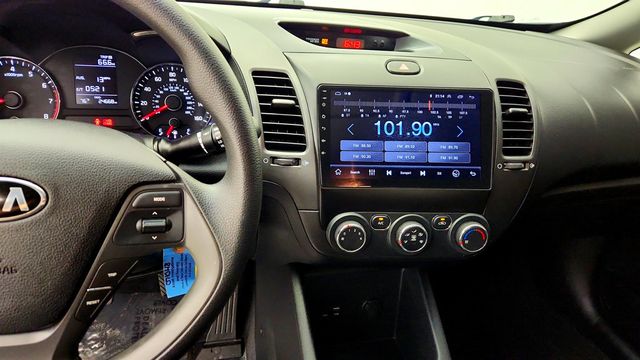 2017 Kia Forte LX Manual - 23075457 - 16
