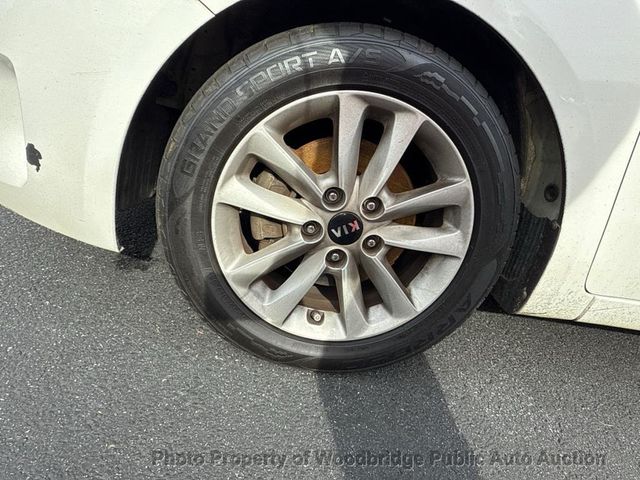 2017 Kia Forte S Automatic - 22969098 - 9