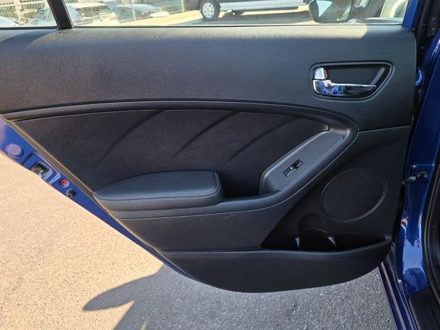 2017 Kia Forte S Automatic - 22941345 - 17