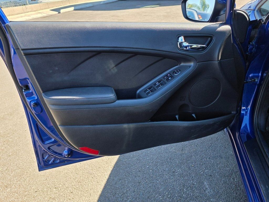 2017 Kia Forte S Automatic - 22941345 - 18