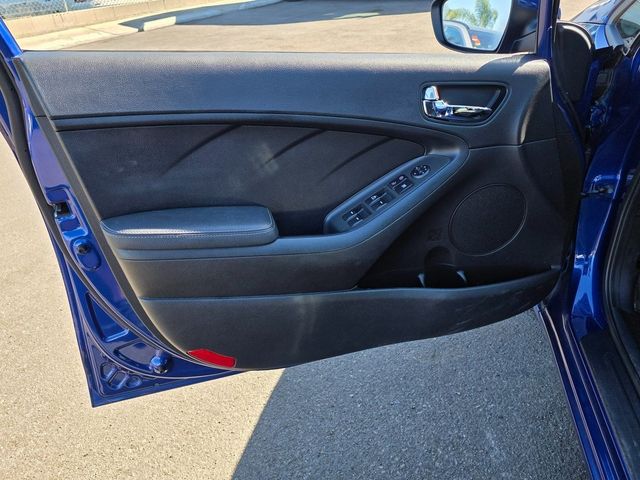 2017 Kia Forte S Automatic - 22941345 - 18