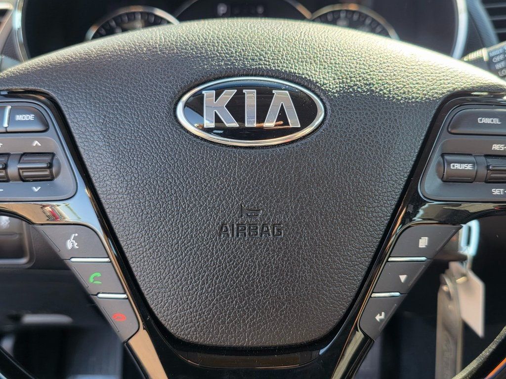 2017 Kia Forte S Automatic - 22941345 - 22