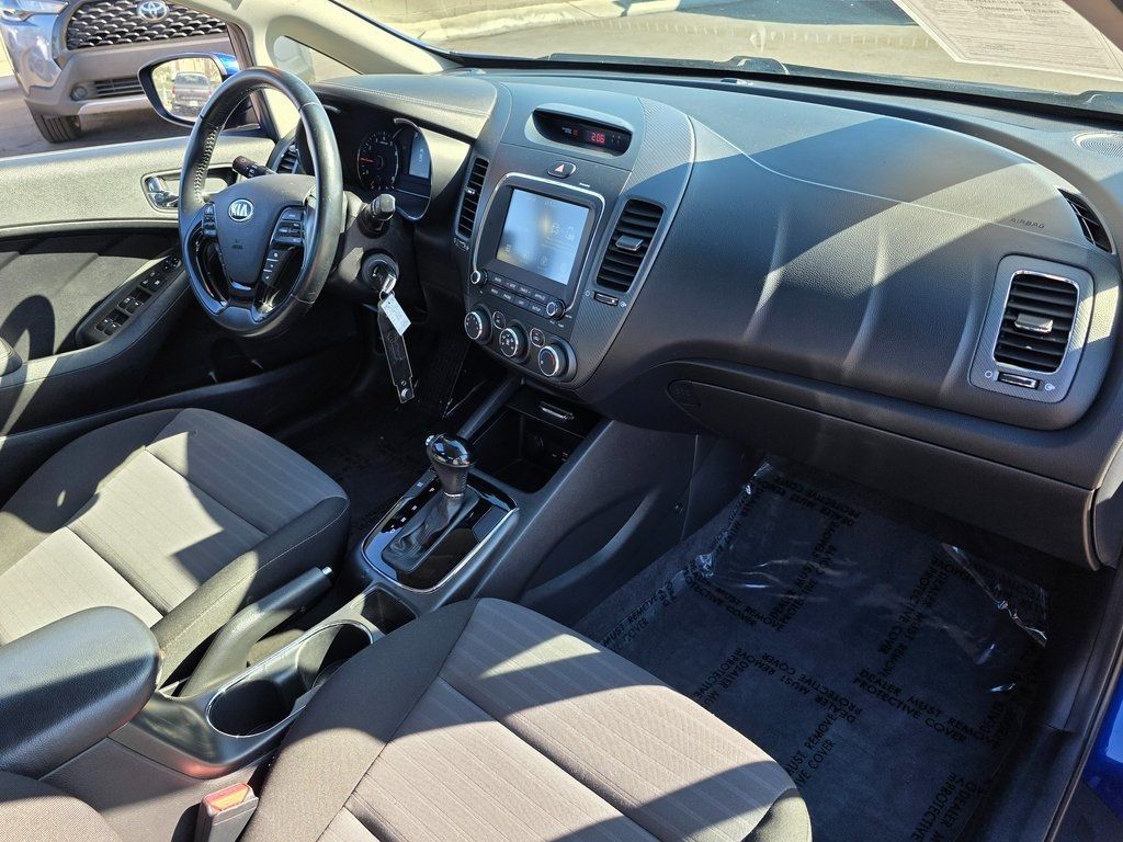 2017 Kia Forte S Automatic - 22941345 - 8