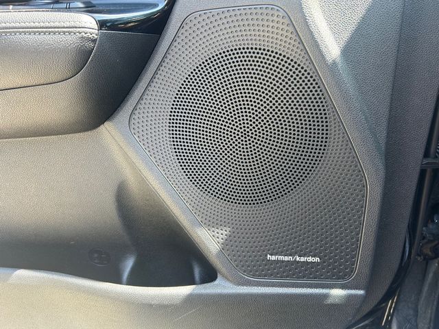 2017 Kia Niro EX FWD - 23035011 - 7