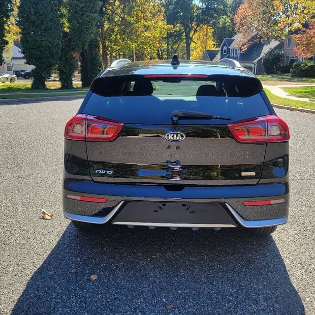 2017 Kia Niro LX FWD - 22637085 - 3