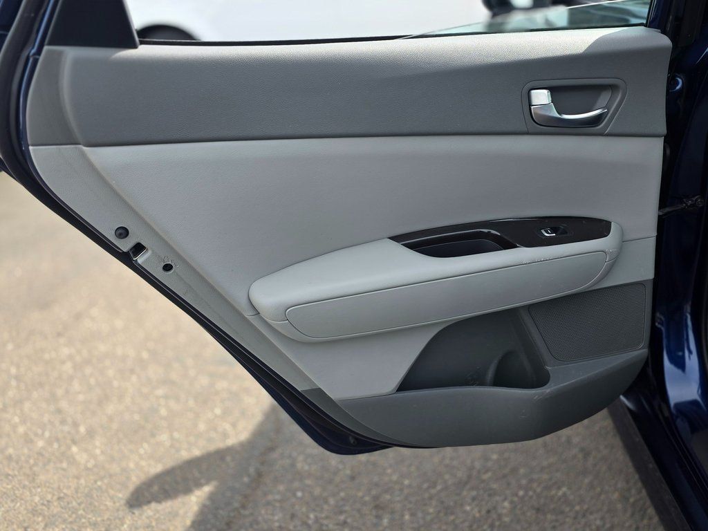 2017 Kia Optima EX Automatic - 22983372 - 18