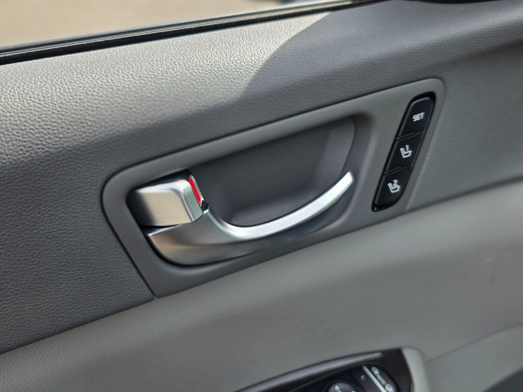 2017 Kia Optima EX Automatic - 22983372 - 21