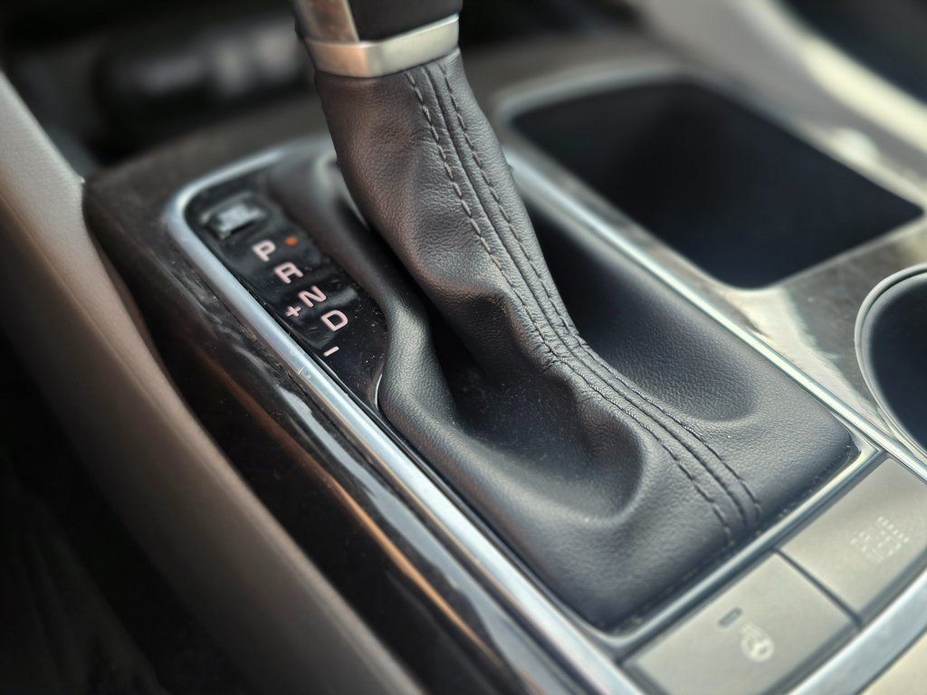 2017 Kia Optima EX Automatic - 22983372 - 32