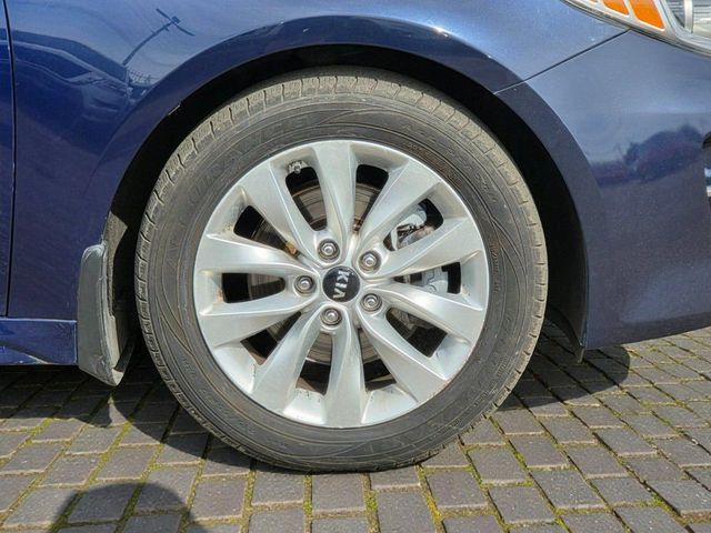 2017 Kia Optima EX Automatic - 22983372 - 6