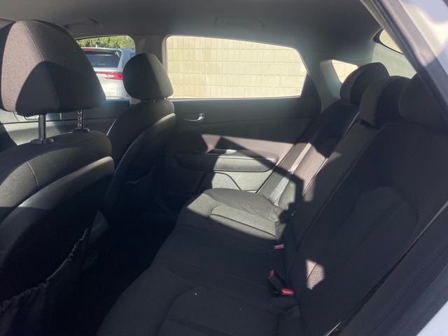 2017 KIA OPTIMA LX - 23072392 - 11