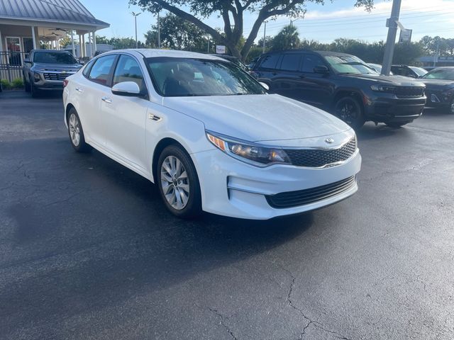2017 KIA OPTIMA LX - 23072392 - 6